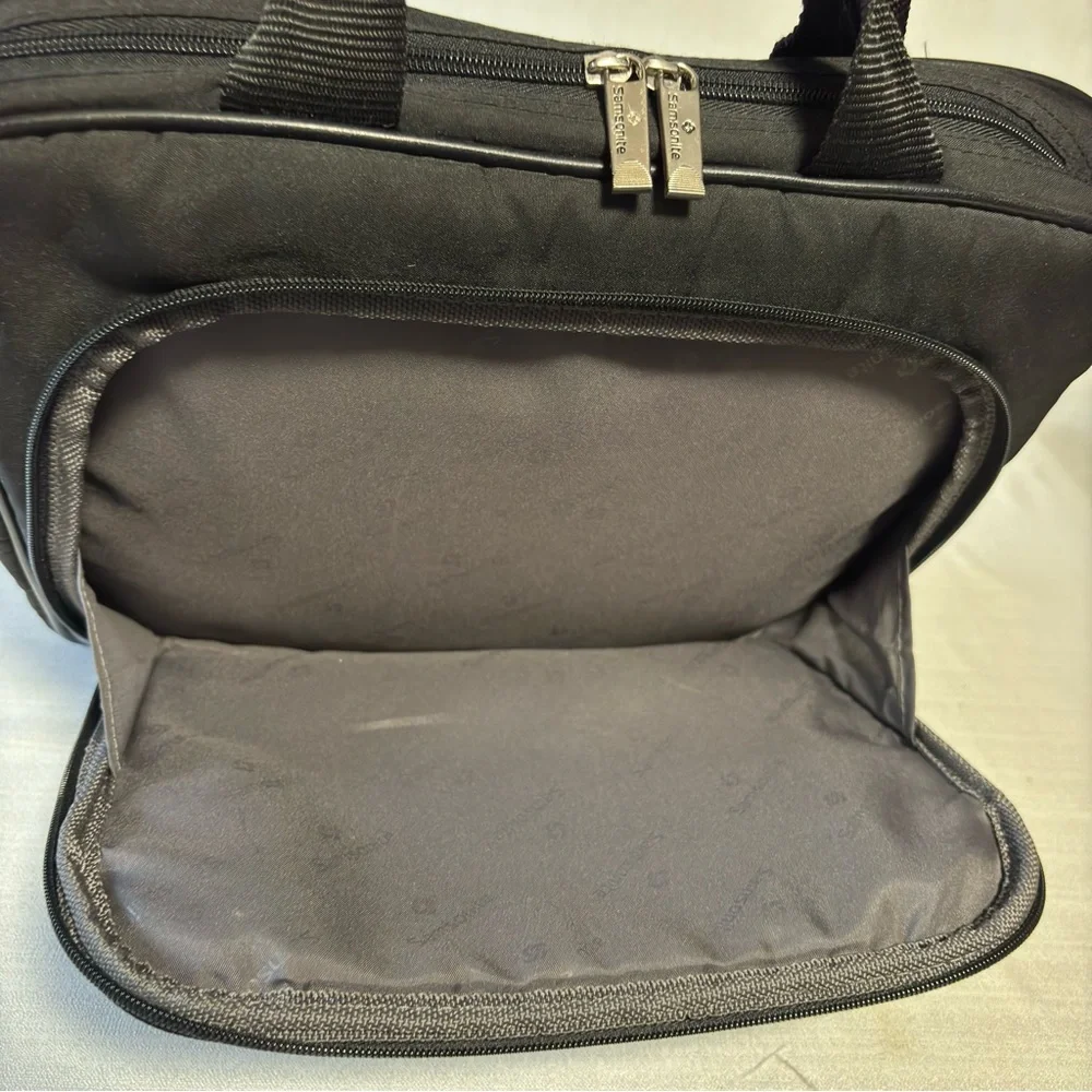 Samsonite Briefcase Laptop Travel Case Tote Bag Black 15x12 with handles